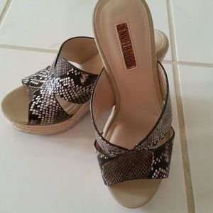Jennifer Lopez faux Snakeskin wedges